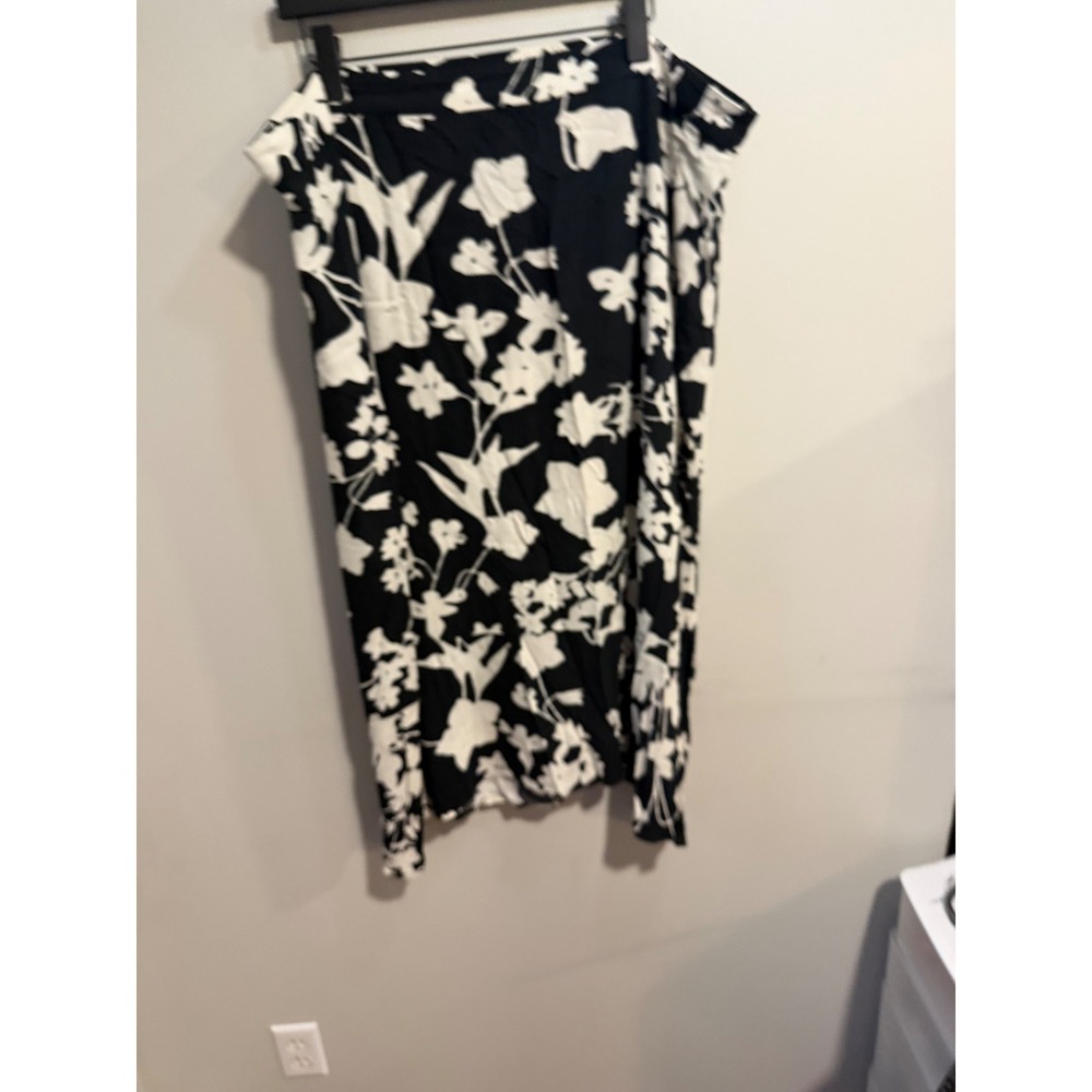 Candace‎ Cameron Bure Black White Floral Rayon Midi Skirt Womens 2XP Plus Petite